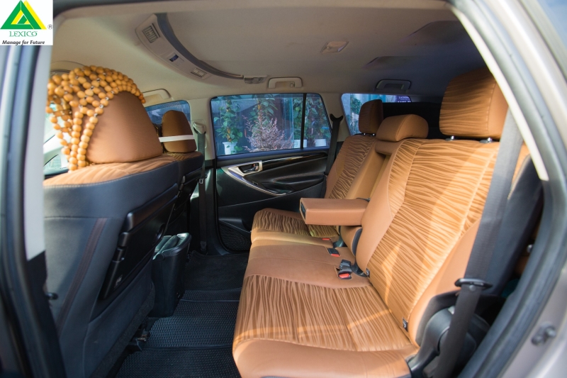 차량임대 렌터카 서비스에 대한 견적을 보내드립니다: 연간 - Toyota Innova